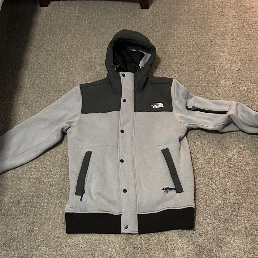 The North Face Men's Two-Tone Gray  Jacket